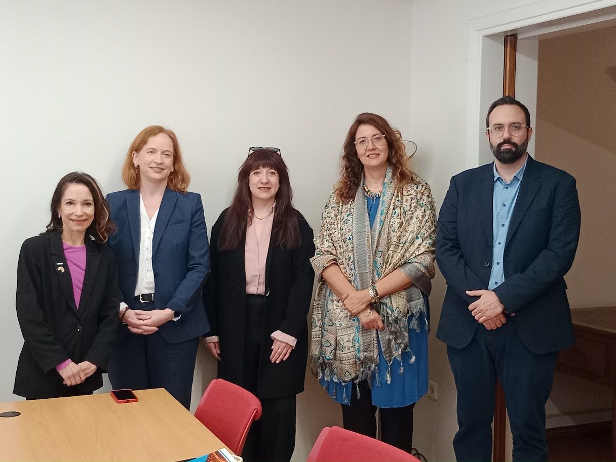 Ομαδική φωτογραφία μετά τη λήξη της συνάντησης